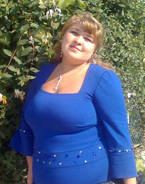 Оличка Бурова