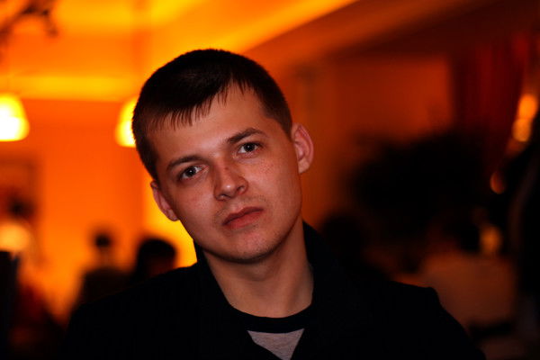 Роман Любый