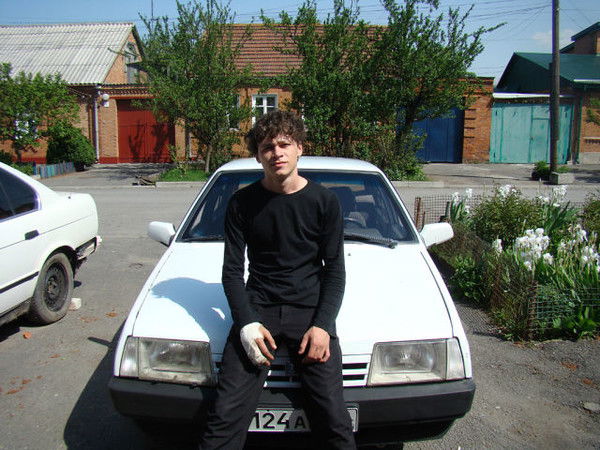 Руслан Фарниев