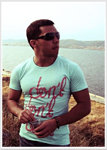 Денис Шойванов