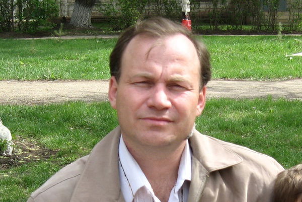 Дмитрий Ермолаев