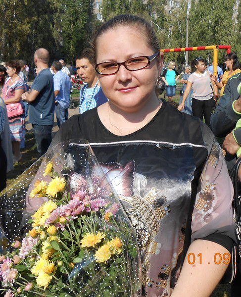 Оля Панасенко