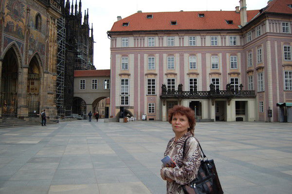 Валентина Попова