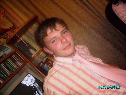 Неизвестно Неизвестно