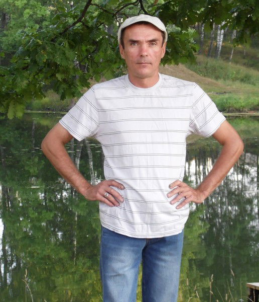 Андрей Сухарёв