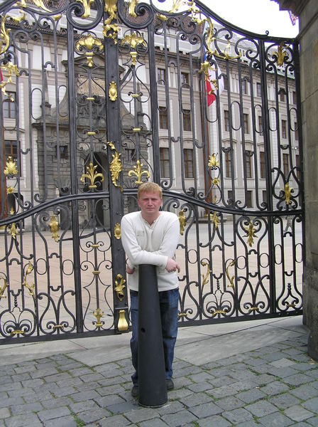 Владимир Царев