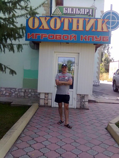 Роман Савельев