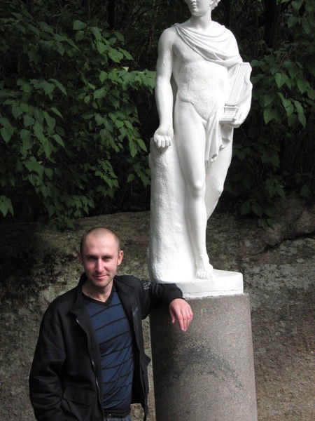 Леонид Белоус