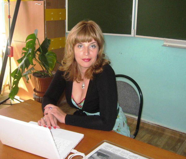 Елена Кондраткова