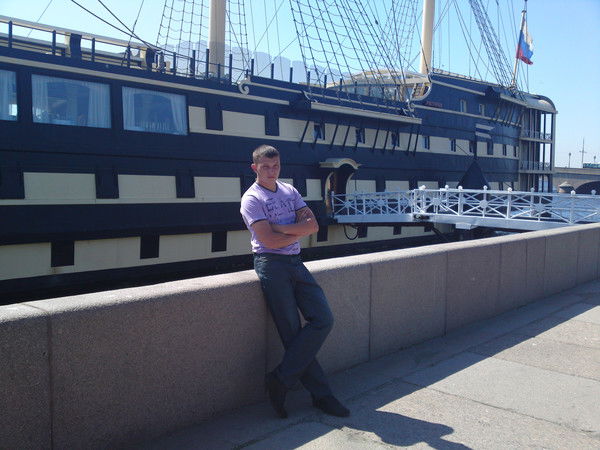 Дмитрий Голубев