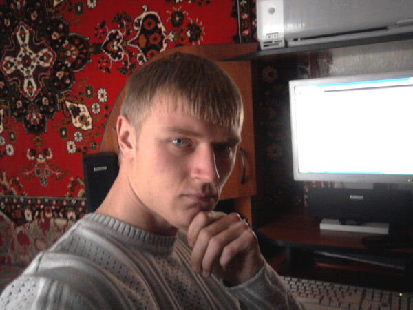 Санёк Малык