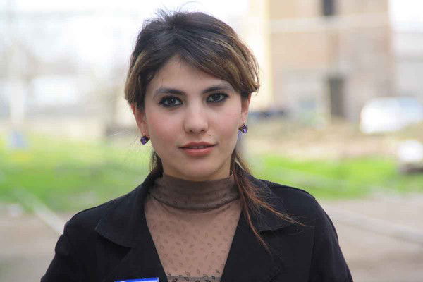 Манучехра Холова