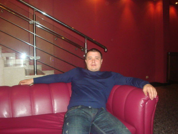 Руслан Степанов