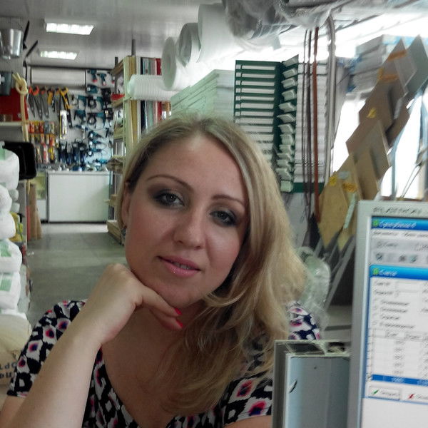 Елена Мелега