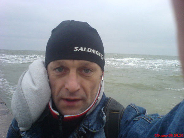 Константин Белоусов