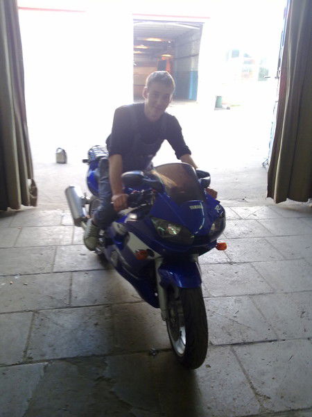 Александр Маслов