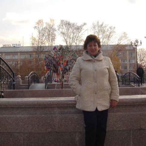 Нина Шаповал