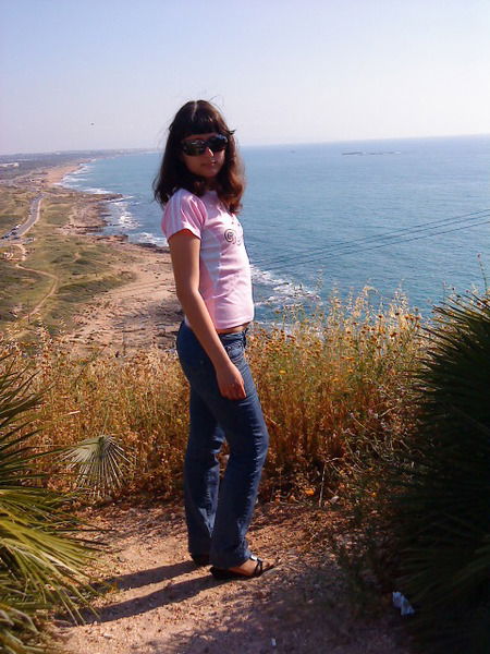 Неизвестно Неизвестно