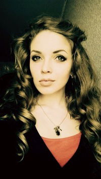 Илона Власова