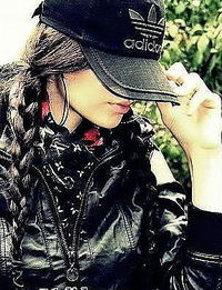 Хава Дзейтова