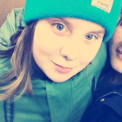 Валя Шумакова