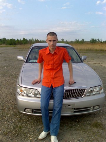 Александр Максютенко