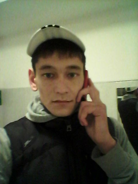 Александр Шарапов