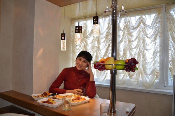 Дина Леготина