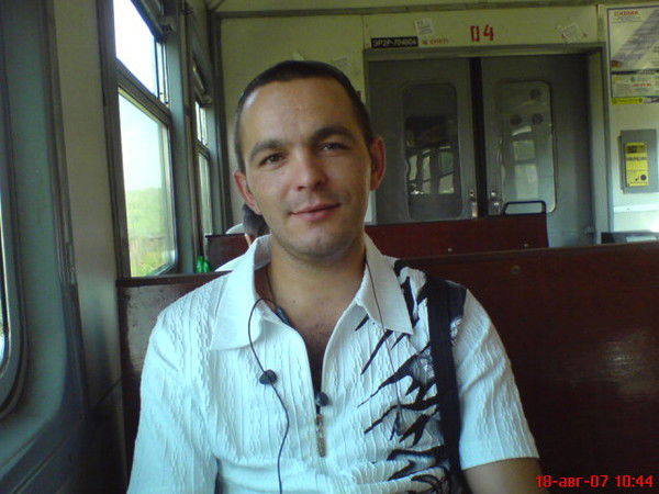 Руслан Безрук