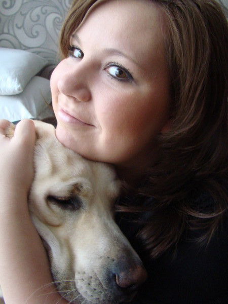 Оля Королева