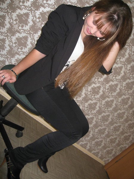 Вероника ***