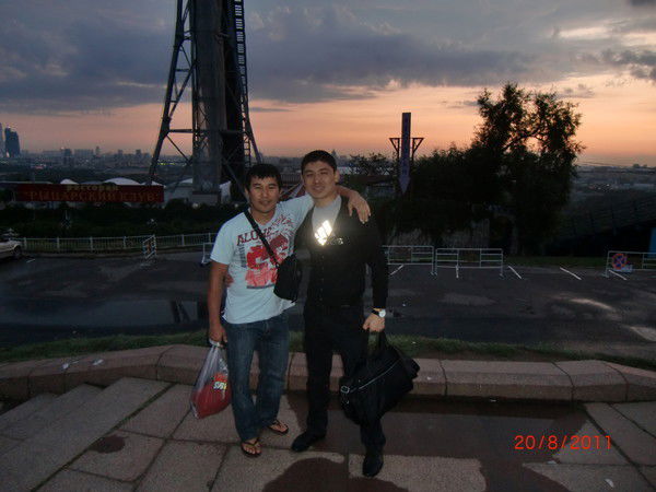 Манат Жеенбеков