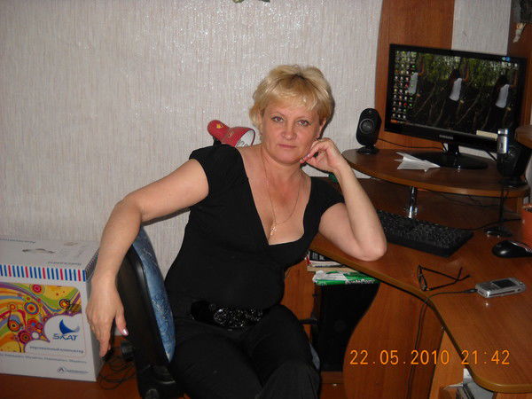 Елена Азанова