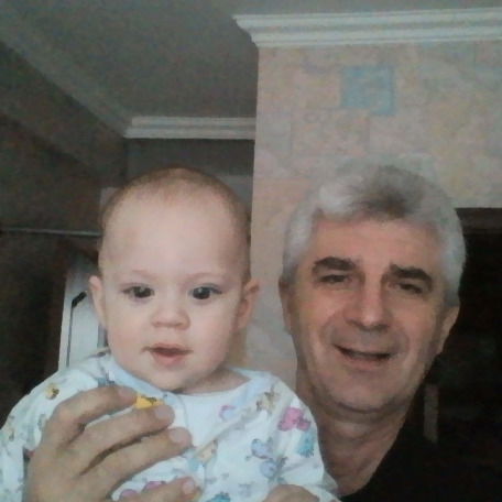 Евгений Медведев