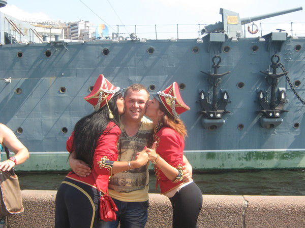 Антон Плиндов