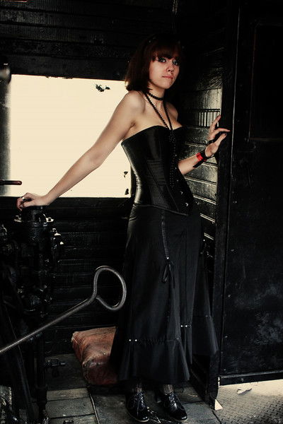 Марина Топякова