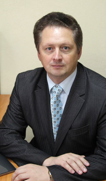 Эдуард Лавров