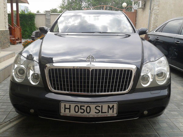 Аян Избасар