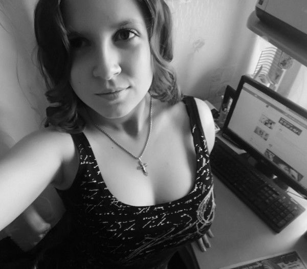 Танюха ___))))