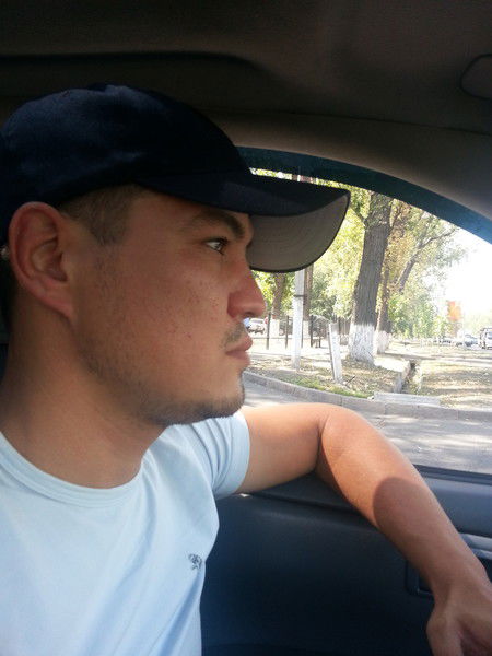 Досжан Хусаинов