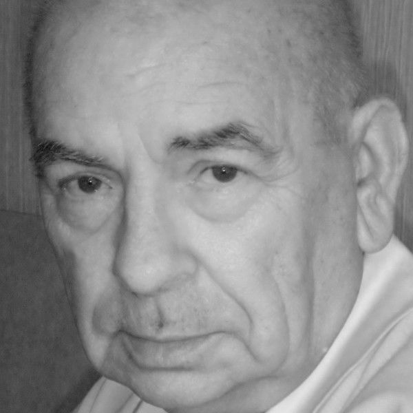 Виктор Жданов