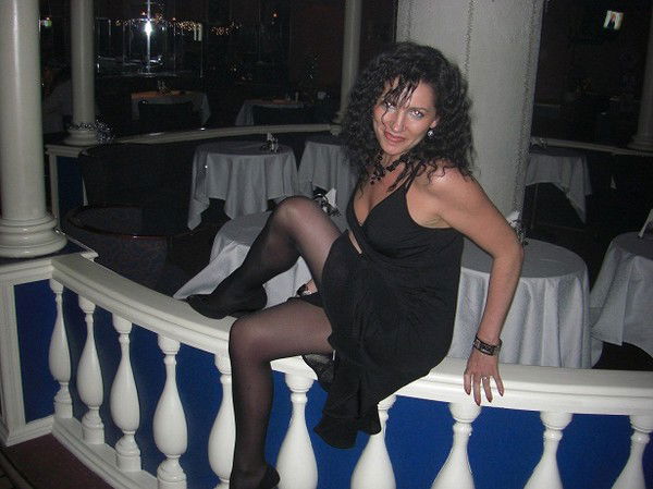 Елена Тихонова