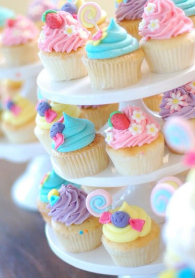 Аня Комиссарова