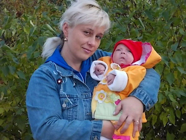 < Ленчик, Алёна >