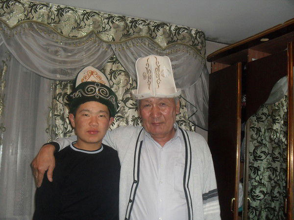 Perzentbek Туратбеков