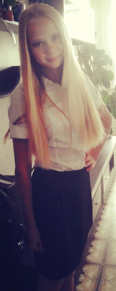 Оля Собянина