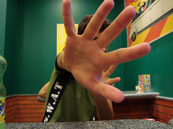 Артем Пахомов