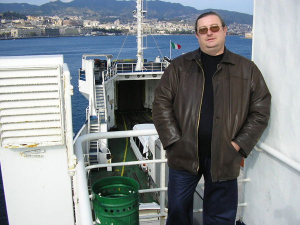 Неизвестно Неизвестно