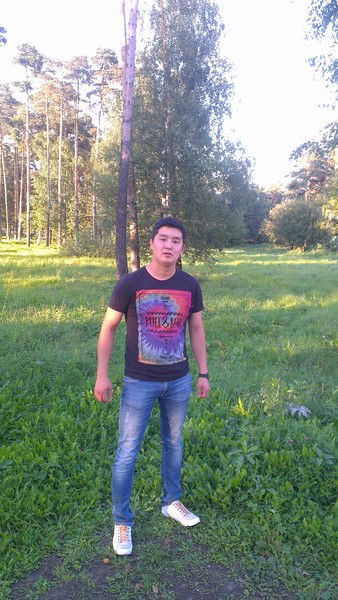 Нурлан Двлввщцз