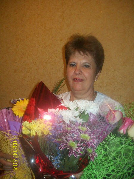 Нина Сафронова (Крылова)